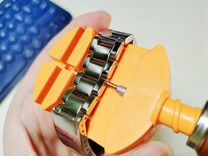 推荐一款比较潮百搭的表,适合年轻人的几款表