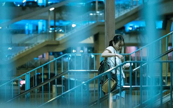 很难相信这是一部新人导演的处女作