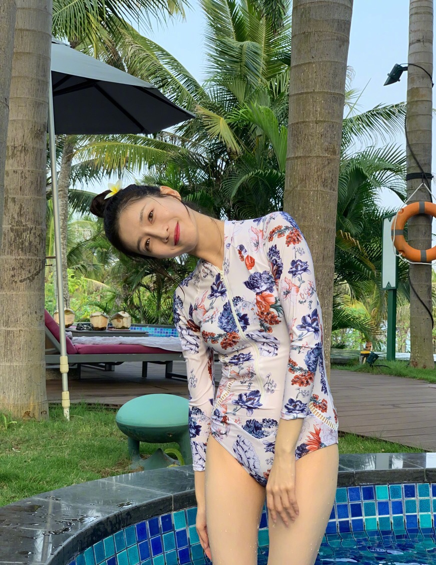 娜扎热巴最新写真,热巴娜扎最新写真图片大全