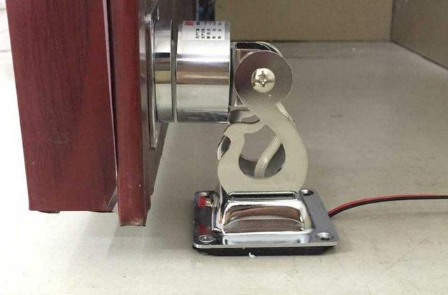 磁吸安装关注事项,吸油烟机装太低会有危害吗