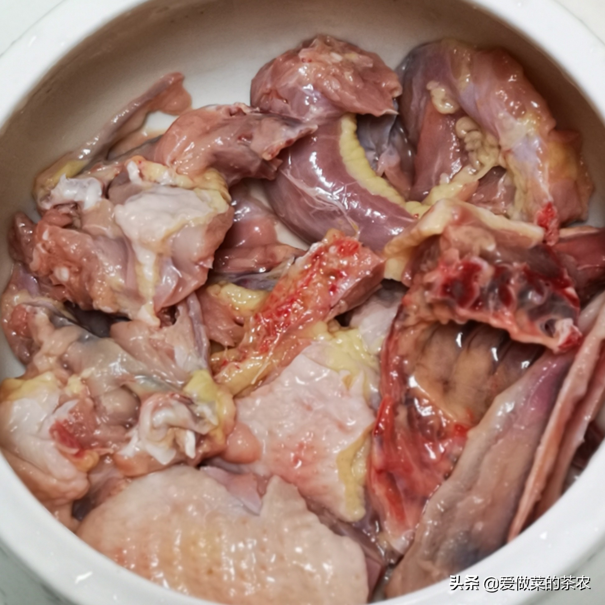 炖汤如何才更营养好喝,炖汤怎么熬又好喝又有营养