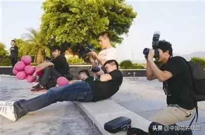 办一场20桌的婚礼多少钱,酒店办一场婚礼大概多少钱