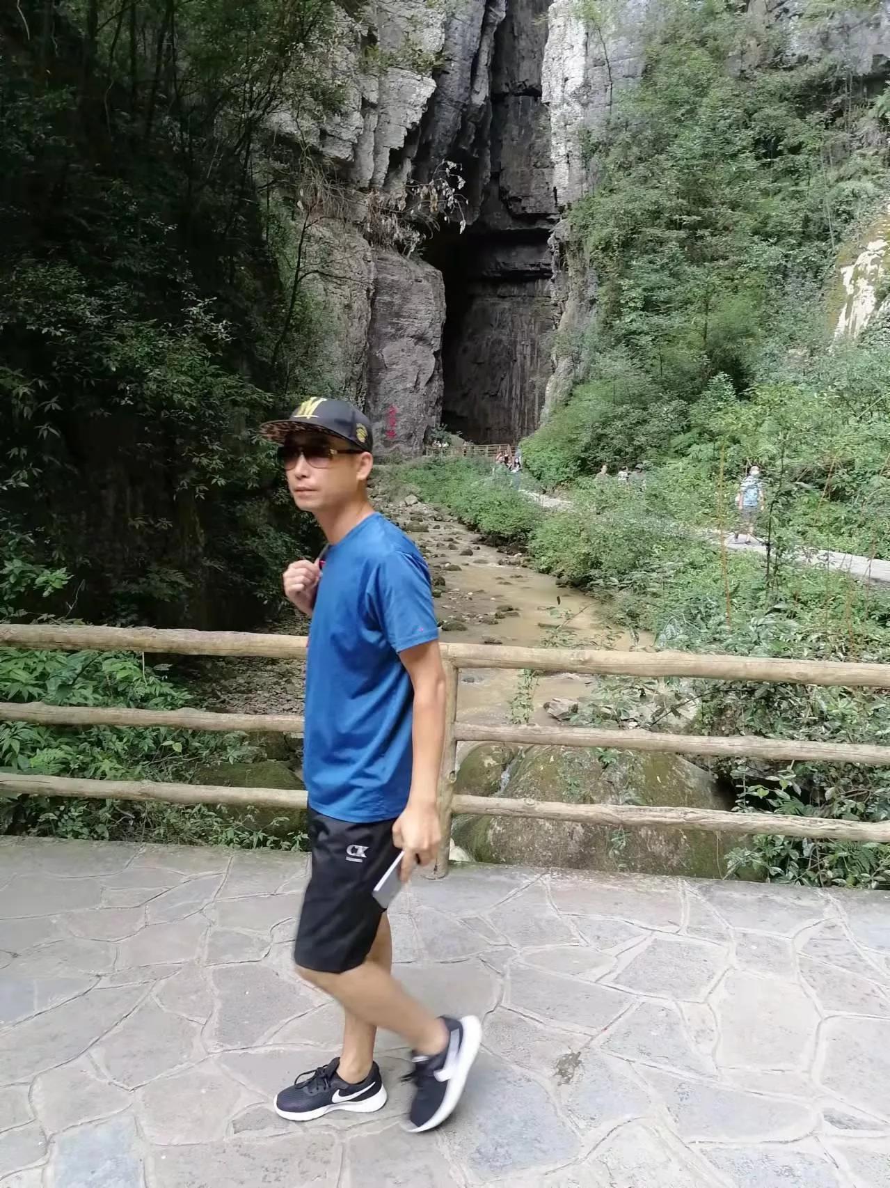 去重庆旅游武隆天坑,游重庆武隆天坑天生三桥