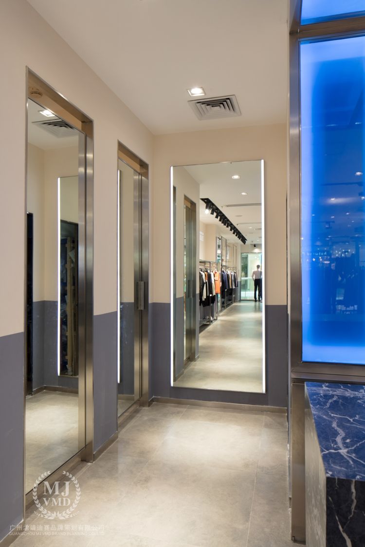 设计感男装店铺设计,konzen男装设计图