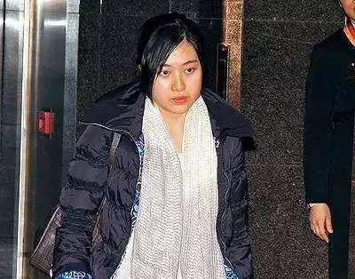 邓文迪身价多亿,邓文迪香港豪门