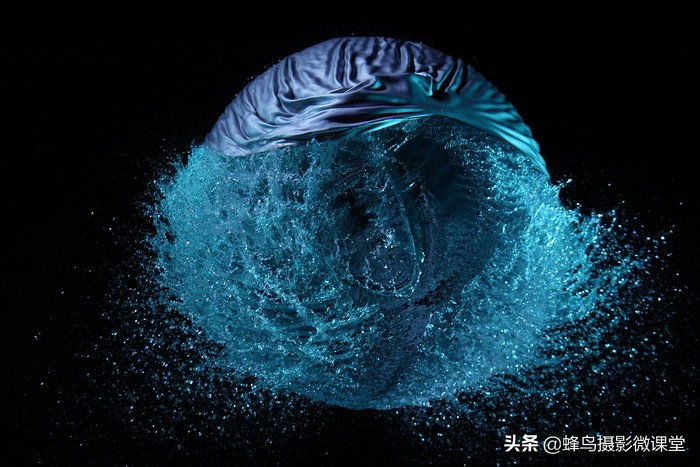 索尼旗舰黑卡rx100,索尼alpha9在日本售价