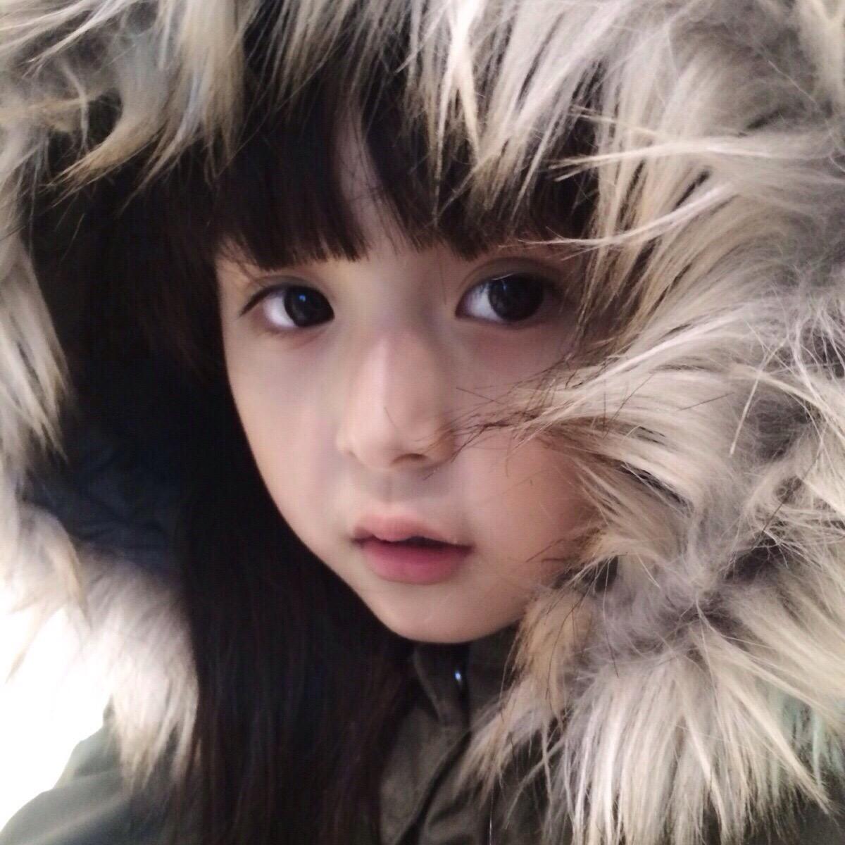 男士毛孔大黑头多用什么护肤品,收缩毛孔去黑头粉刺的护肤品排行