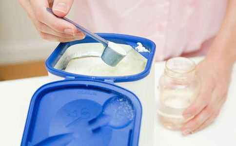 疫情原因宝宝转奶,疫情期间如何转奶