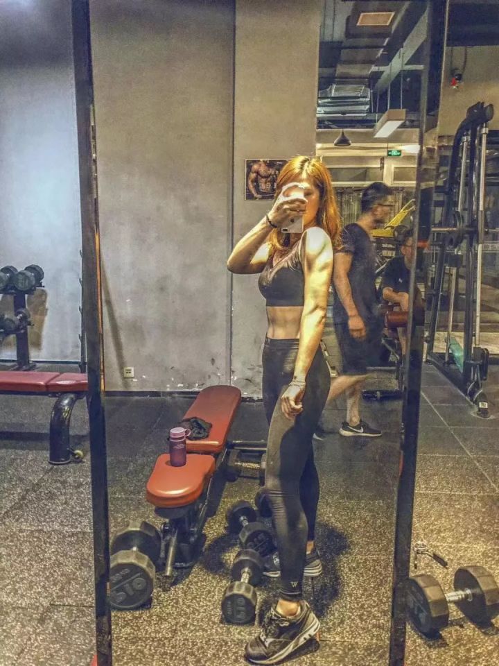 体育女神95后,28岁女神通过健身成功逆袭