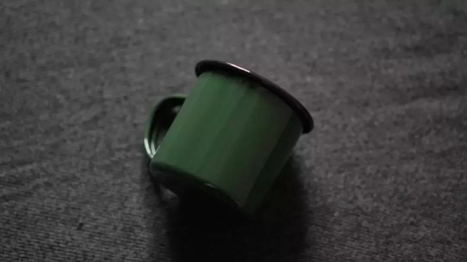 秋冬棕绿色,厌倦了红黄棕不妨来款高级感发色