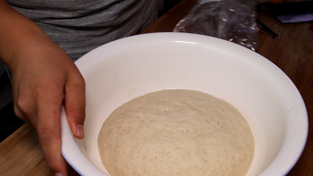 蒸馒头为什么个别会有气死馍,鬼捏馍民间预示着什么