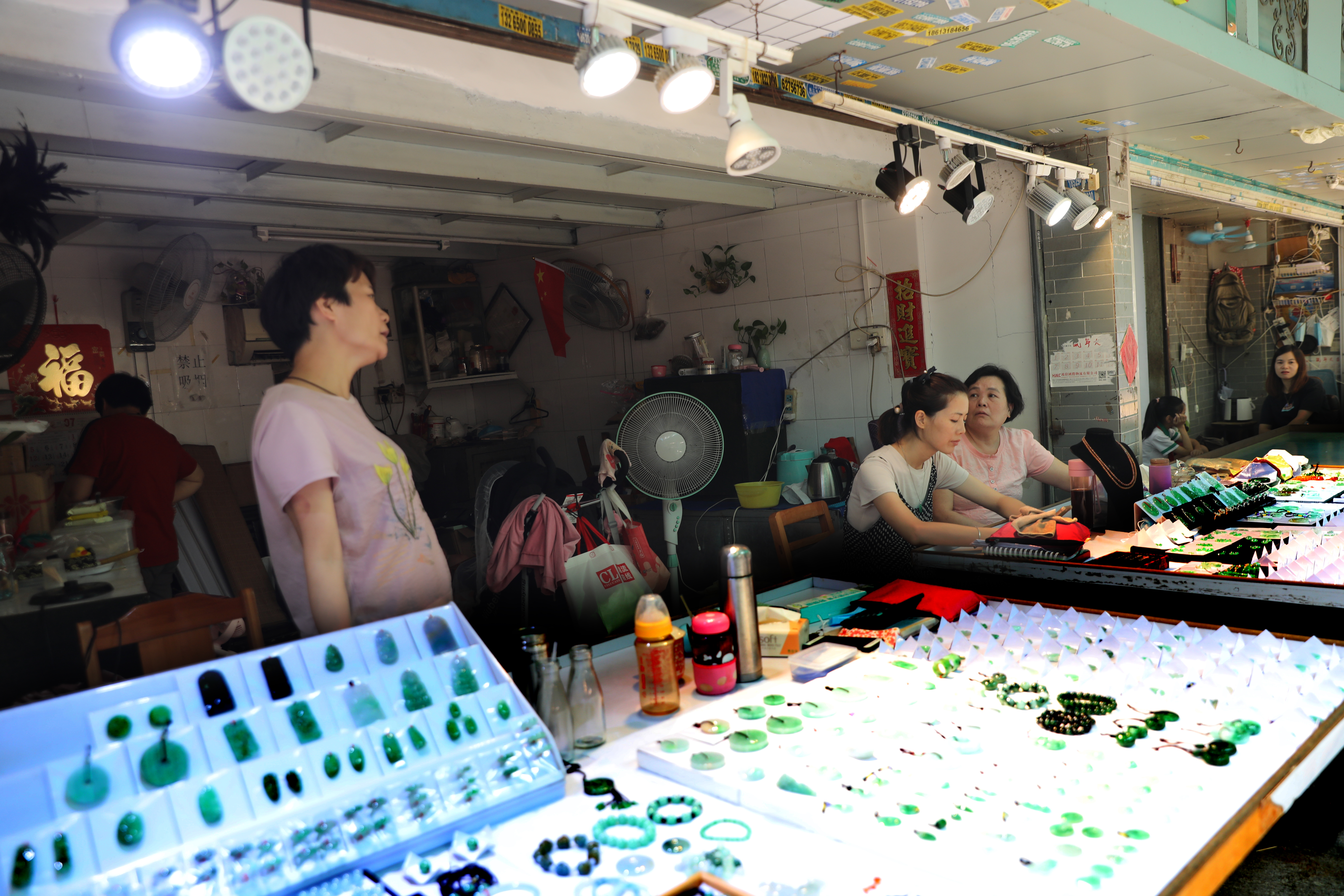 广州玉器街附近,广州玉器市场里面的玉多少钱