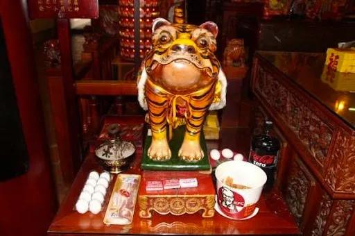 肯德基为什么又贵分量又少,肯德基是以什么出名的