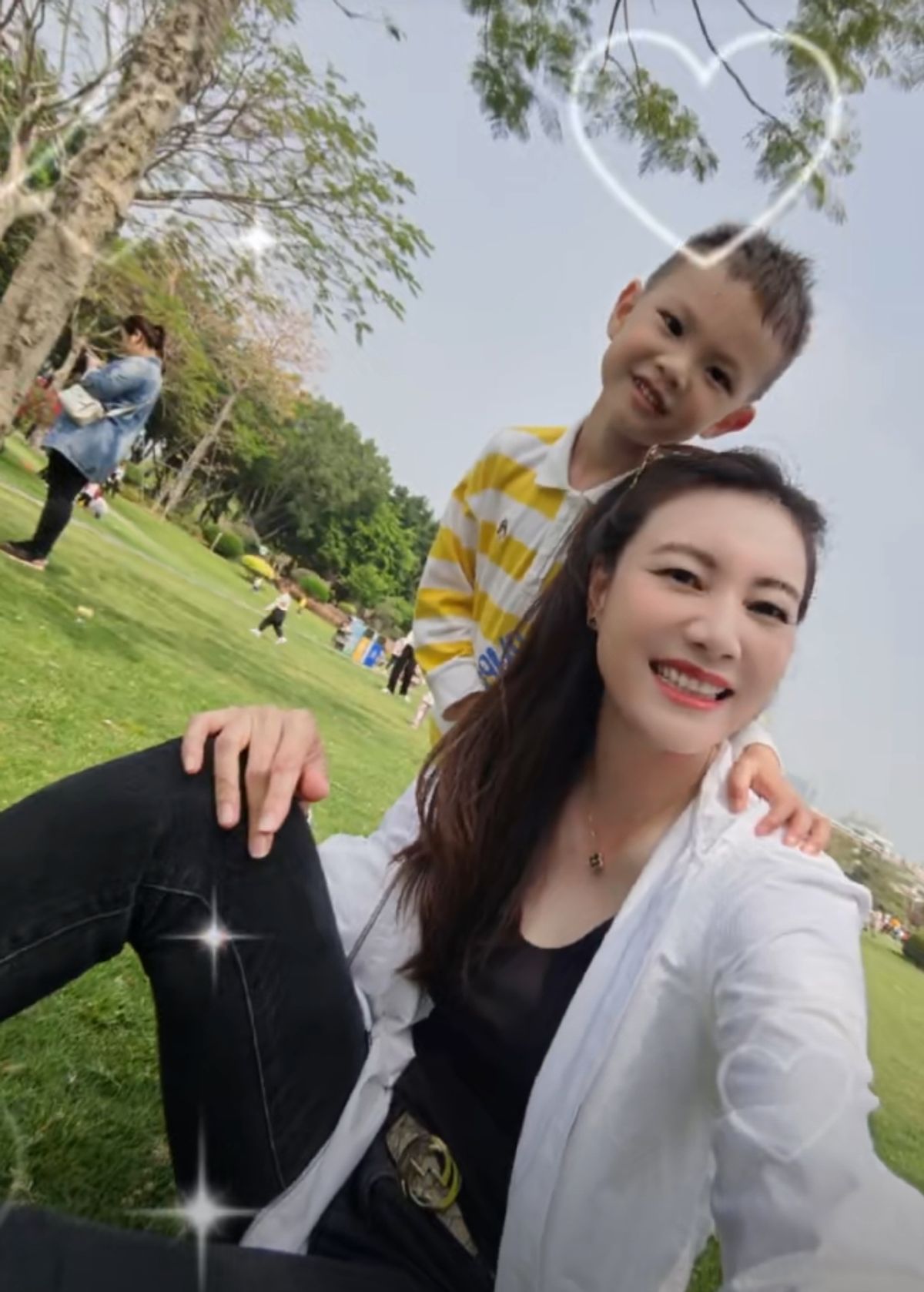 林丹老婆带娃,林丹妻子带儿子出游