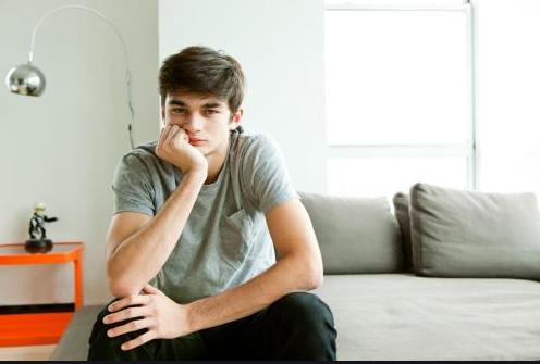 因为孩子心情烦躁焦虑怎么缓解,叛逆期的孩子烦躁焦虑怎么办