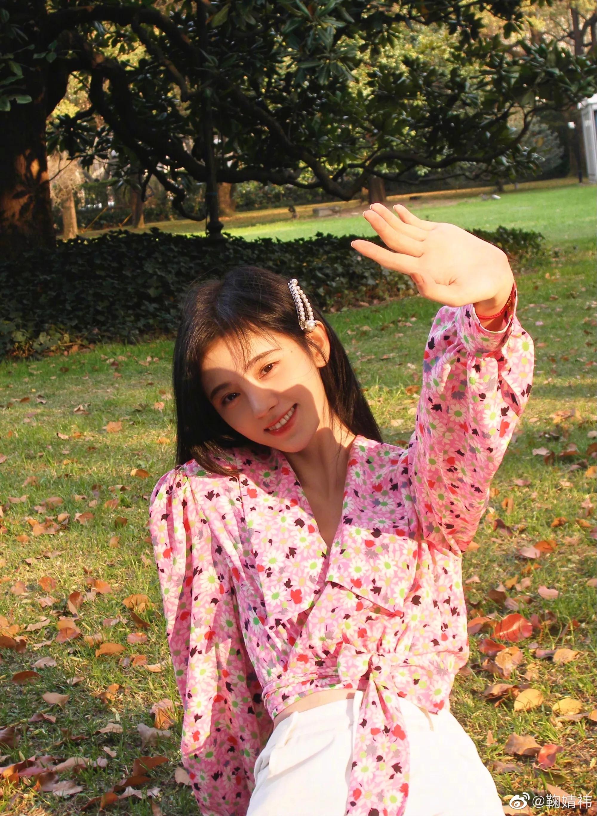 鞠婧祎长发高冷造型,长发女生鞠婧祎