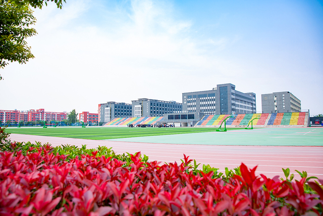 你靠裁员降薪渡难关？2020万茗堂春季万人招聘会逆势而上火热启动