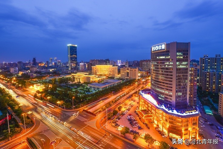 ７年拍下近400部延时摄影作品，这位摄影师展示别样“最美石家庄”，快来看看吧！