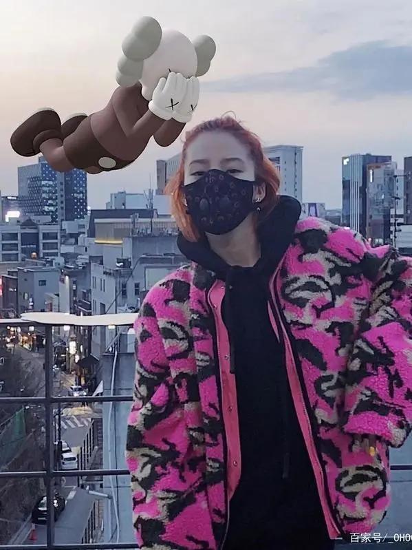 万物皆可“炒”，1万美金的天价“滤镜”，究竟长啥样？