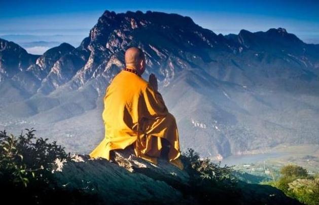 一位老僧说人生有三道坎,一位老僧说走霉运时最好的话