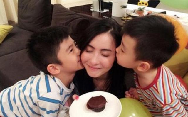 张柏芝生娃是真的吗,张柏芝生了三胎是真的吗