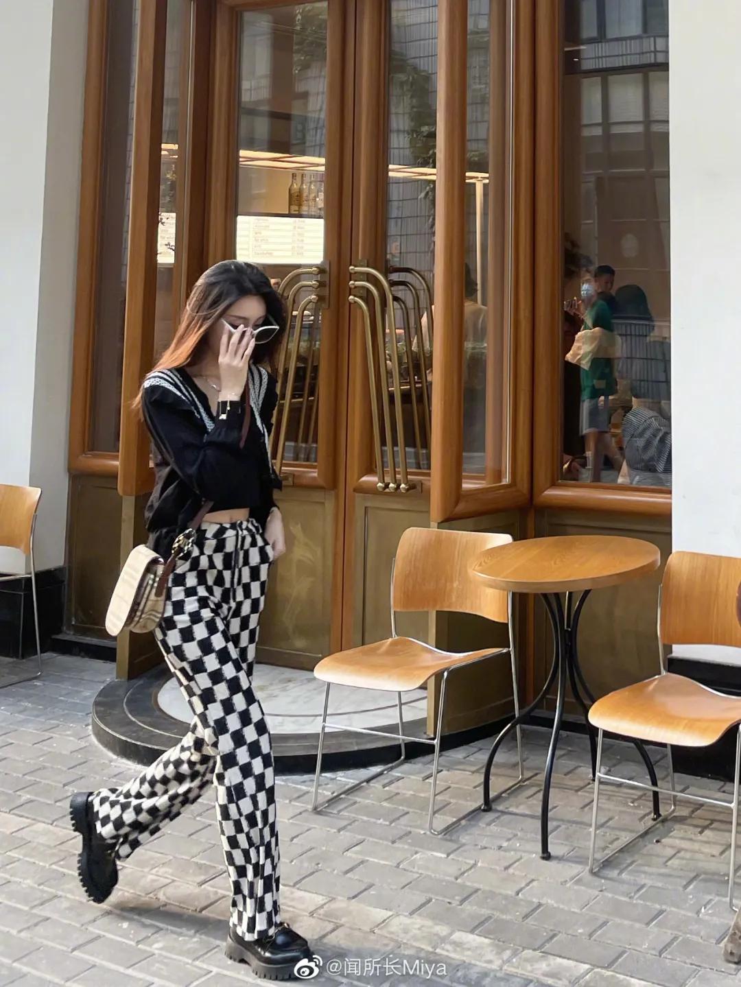 你明明长得很美为什么合照不好看,你明明长得好看为什么就是不上镜