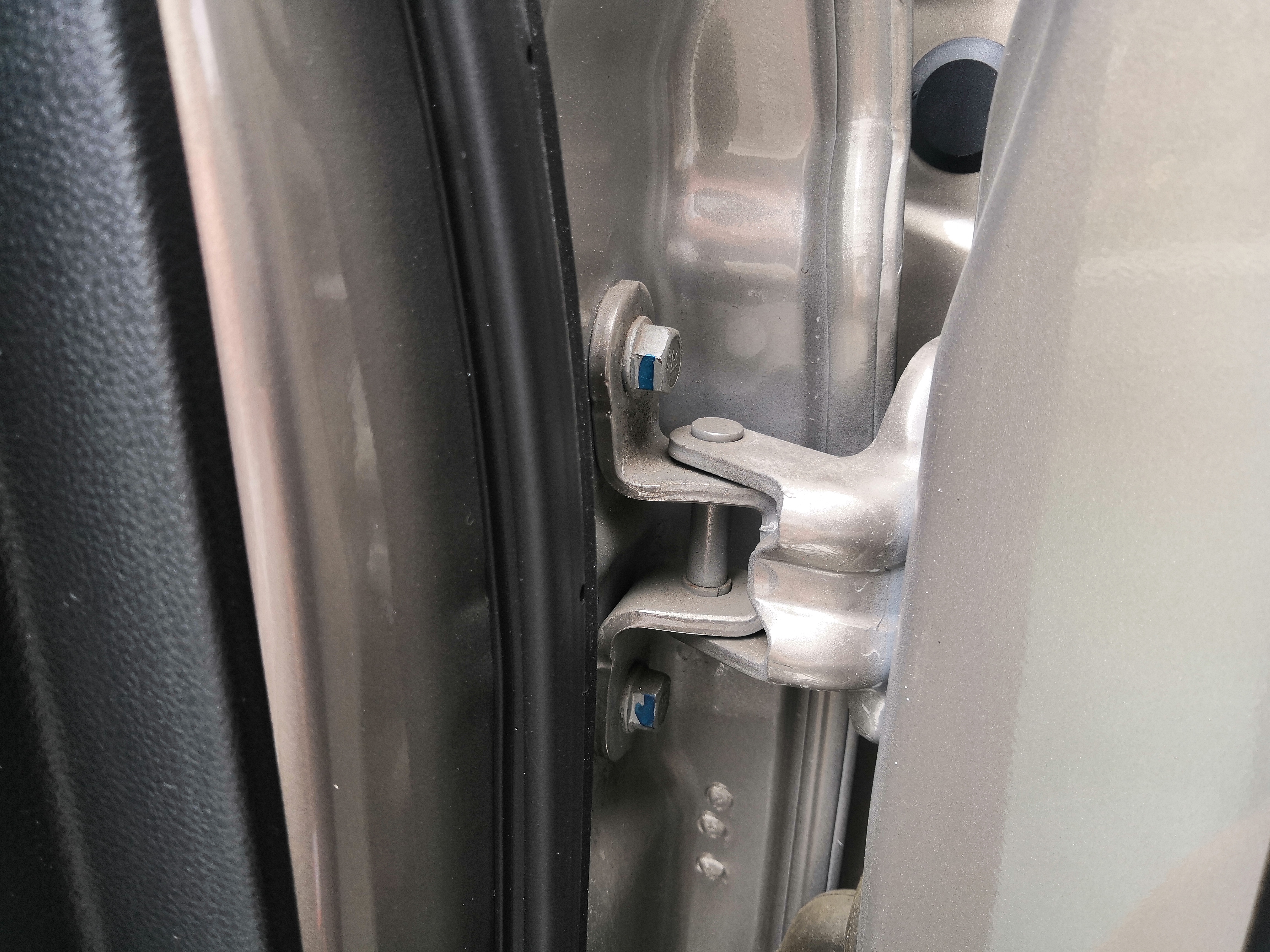 长安cs75放平当床的suv,2021款长安cs75suv