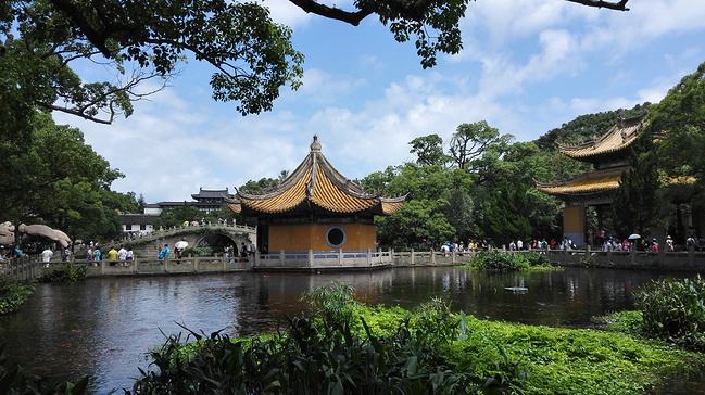 探寻古建筑视频,普陀山梵音古洞建筑风格