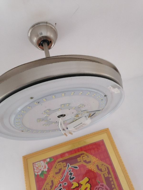 主机灯不亮但是风扇转,风扇灯不亮的原因分析