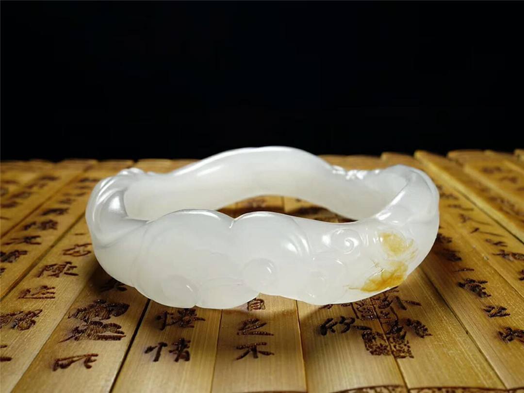 玉中君子——和田玉，有什么样的分类？收藏前一定要先了解