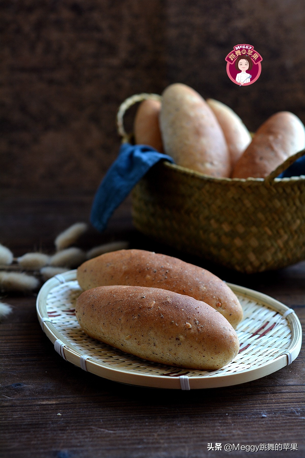 五谷面粉做面包,五谷杂粮营养无糖面包做法