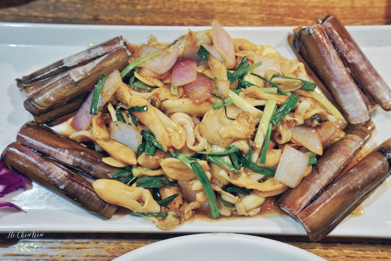 去三亚美食攻略,在三亚夏天要吃海鲜才过瘾