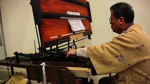 西阵织和缂丝的区别,西阵织正绢和服