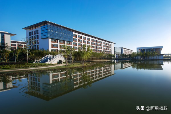 昆山十大顶级中学,江苏昆山中学排名