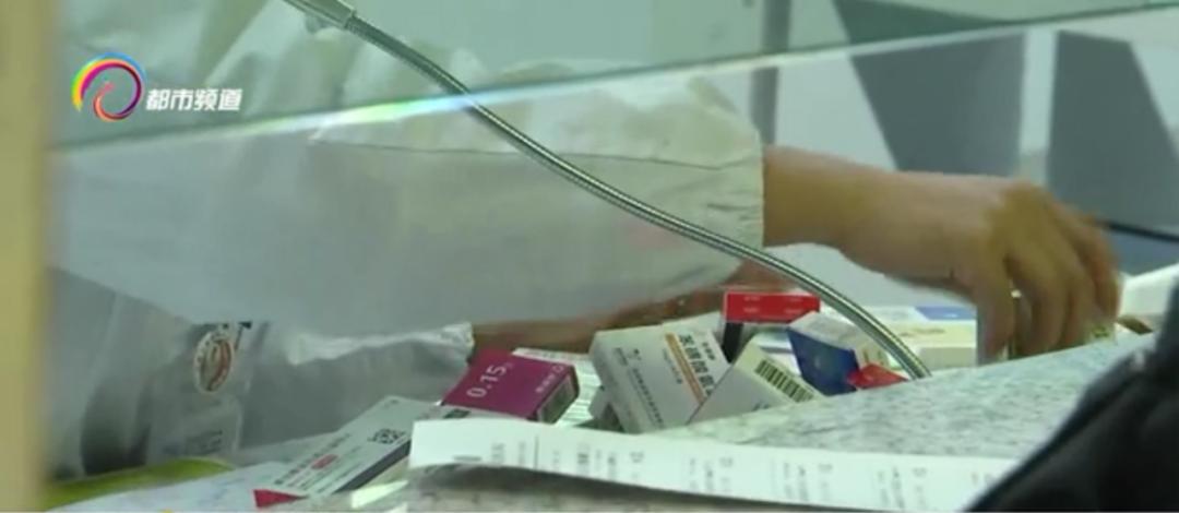 拍个药瓶就能网购药品？医生提醒：非全部，而且需关注这些问题