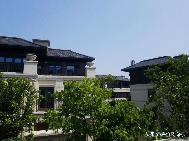 台州市5-10年房龄，二手房挂牌价16649元，共计303个小区