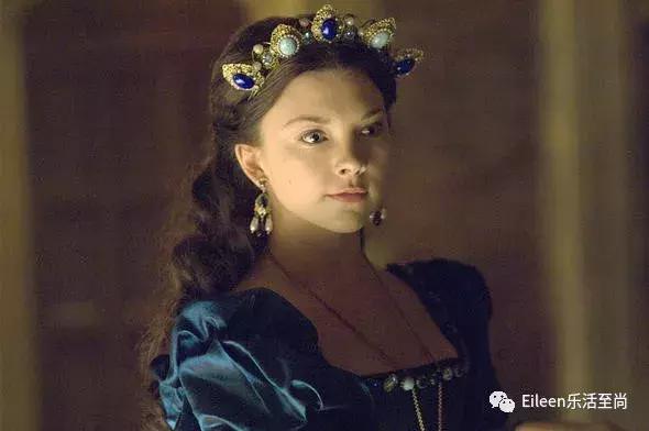 侍女上位、姐妹同夫、一王废四后，英国王室狗血传奇荒诞如戏