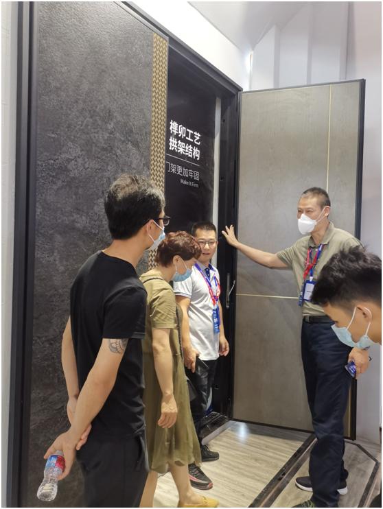 广州建博会人气爆棚,广州建博会最近的人气