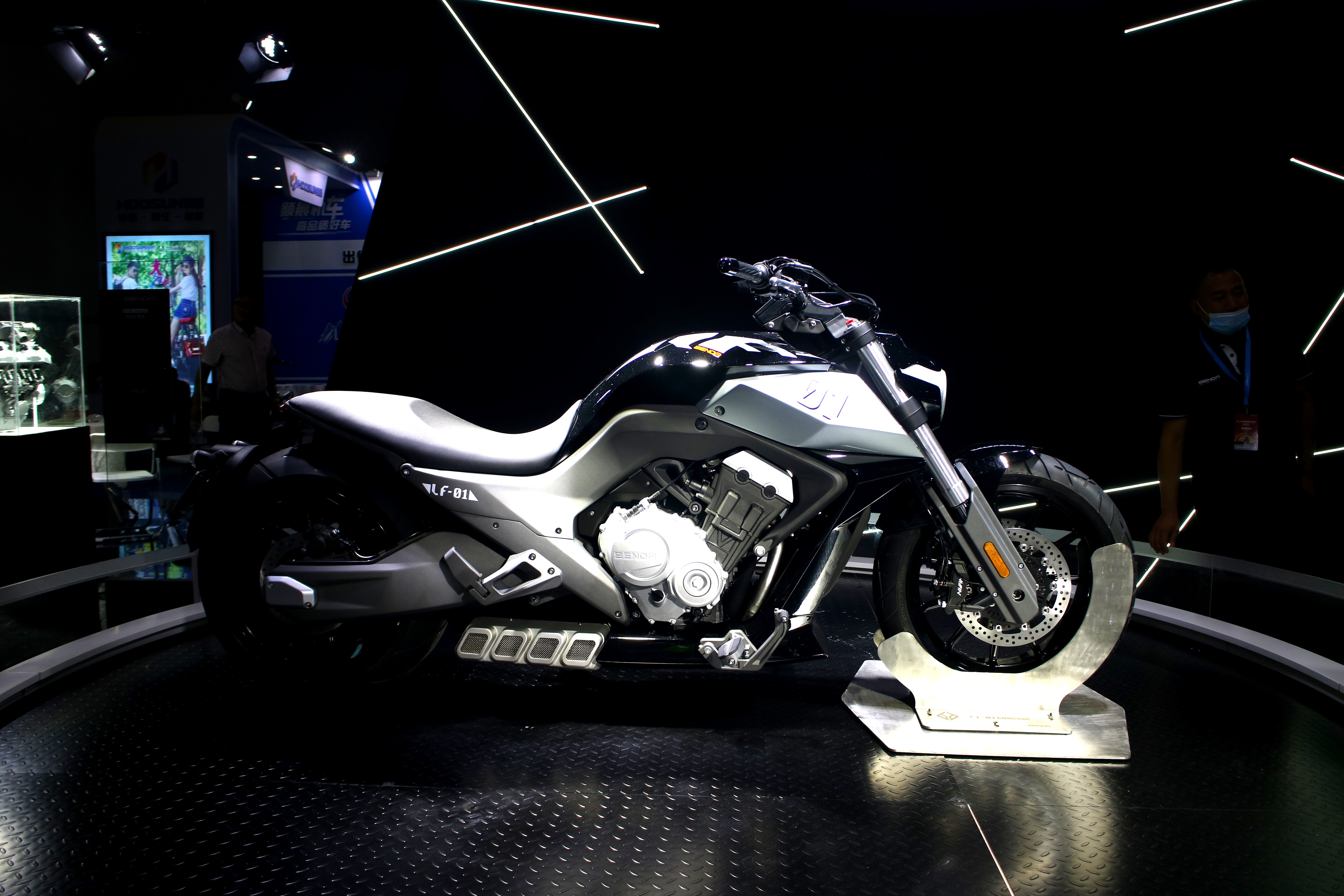 川崎排气口技,川崎的冲压进气技术