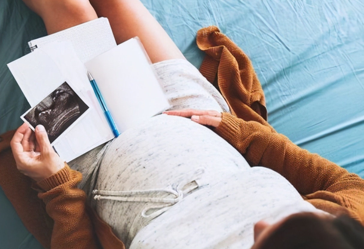 胎宝宝睡眠时间一般是多久,胎宝宝睡眠时间和孕妈一样吗