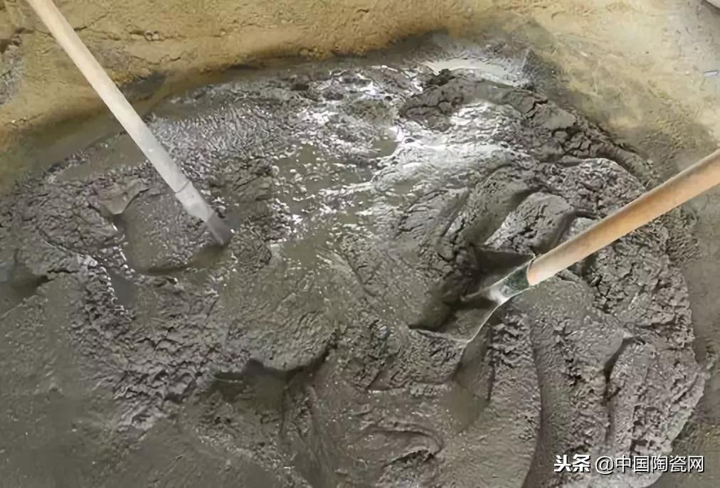 乌鲁木齐瓷砖空鼓翘角微创修复,10*10地砖铺贴方法视频