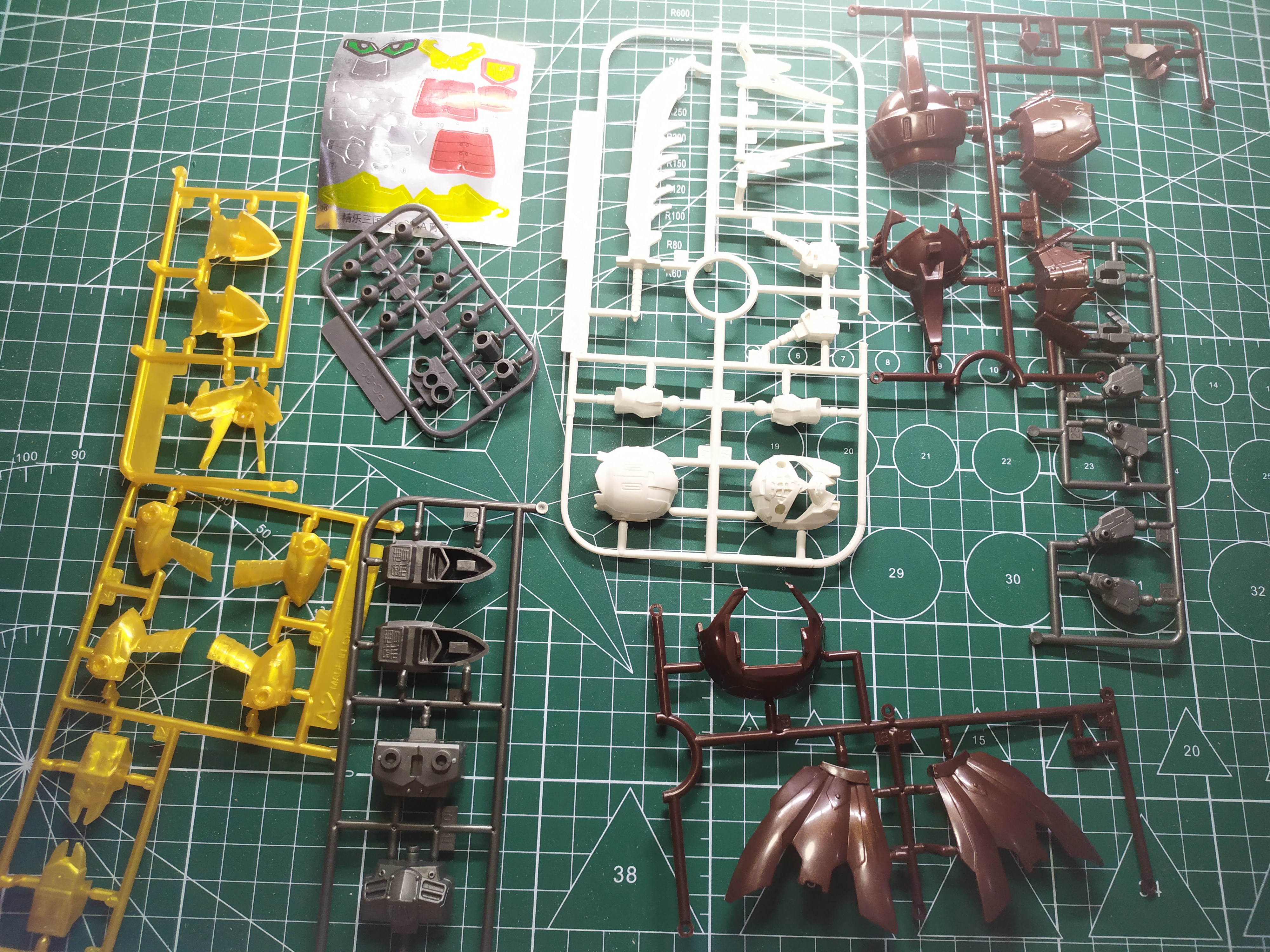 曹操机甲模型,三国传怀旧版曹操模型