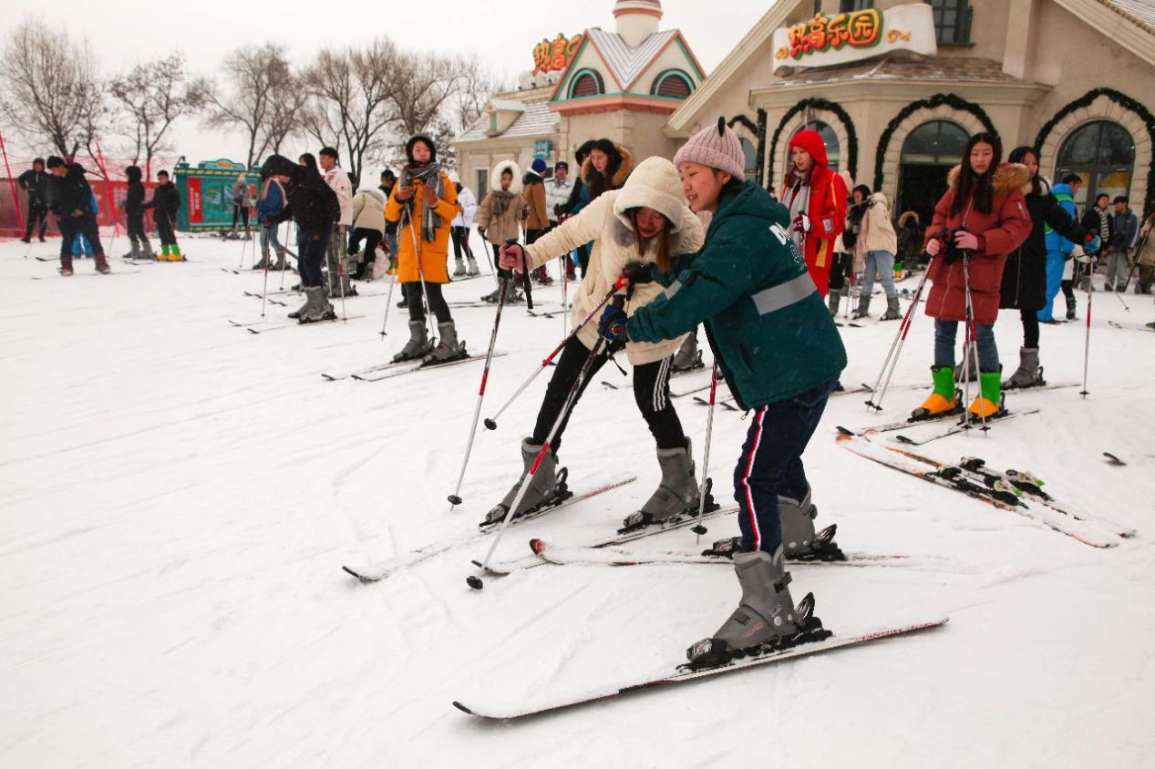 热高乐园冰雪大世界雪化了没,热高乐园冰雪大世界滑雪区