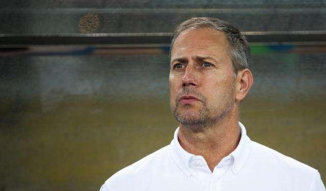 国足历任主帅,中国历任足球主帅比赛记录