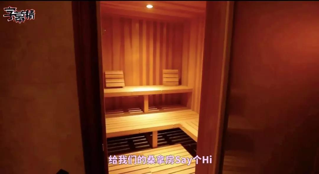 美国网红购豪宅,美国网红买下一万平城堡