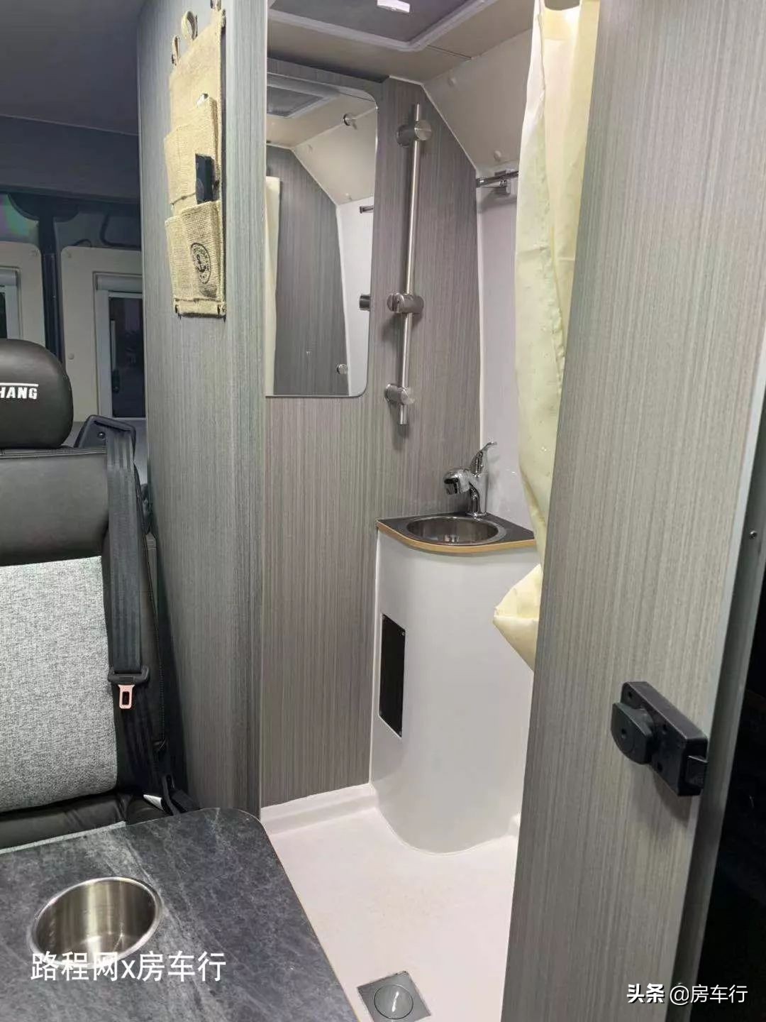 哪些房车最具性价比,一款车友口碑很不错的c型房车