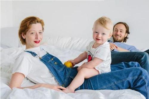 亲子鉴定被男子质疑,四次亲子鉴定结果不一后续