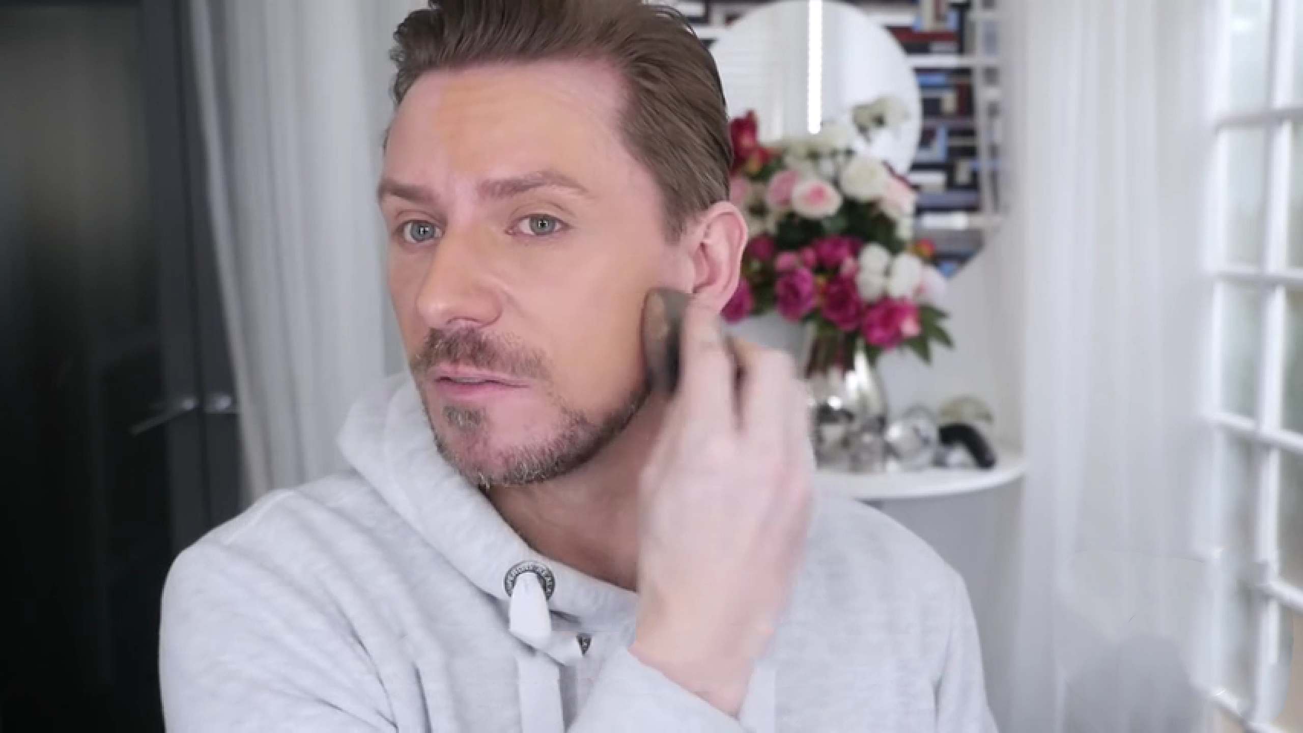 欧美粉底上妆技巧,各种质地粉底上妆方法