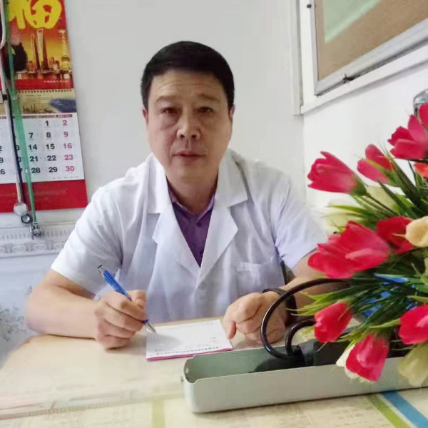 医者故事白衣天使,医者仁心医护人员无私奉献的故事