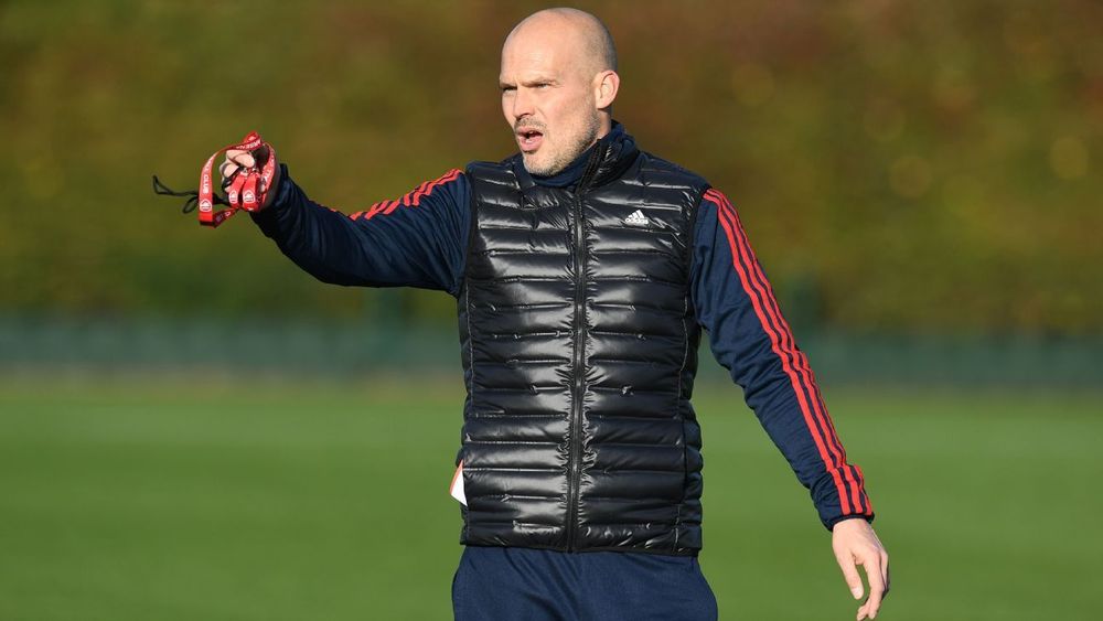 外媒穆里尼奥决定继续执教,穆里尼奥会执教阿森纳吗